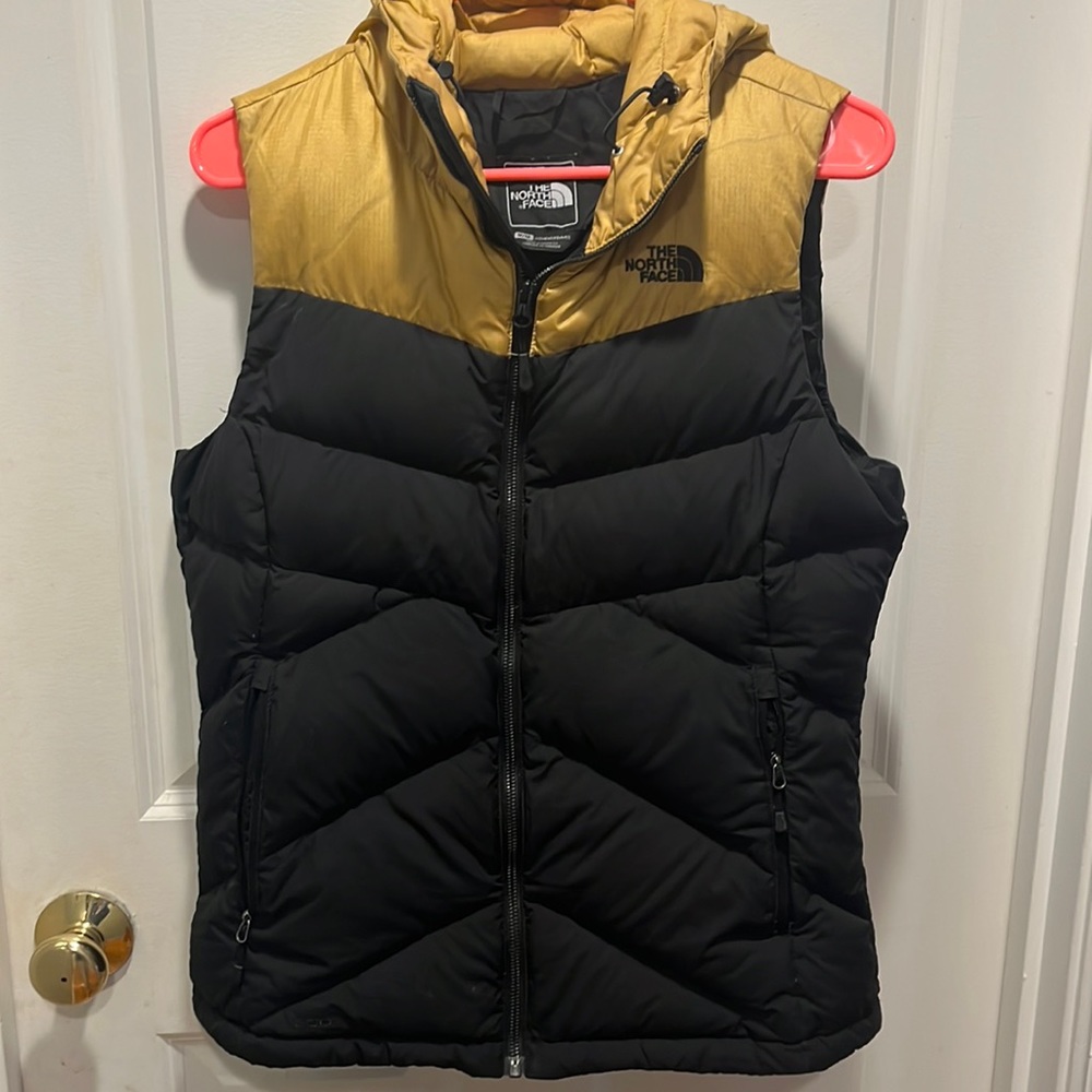 Women’s hooded North Face vest